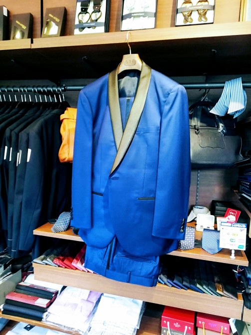 タキシード_20200327_104359