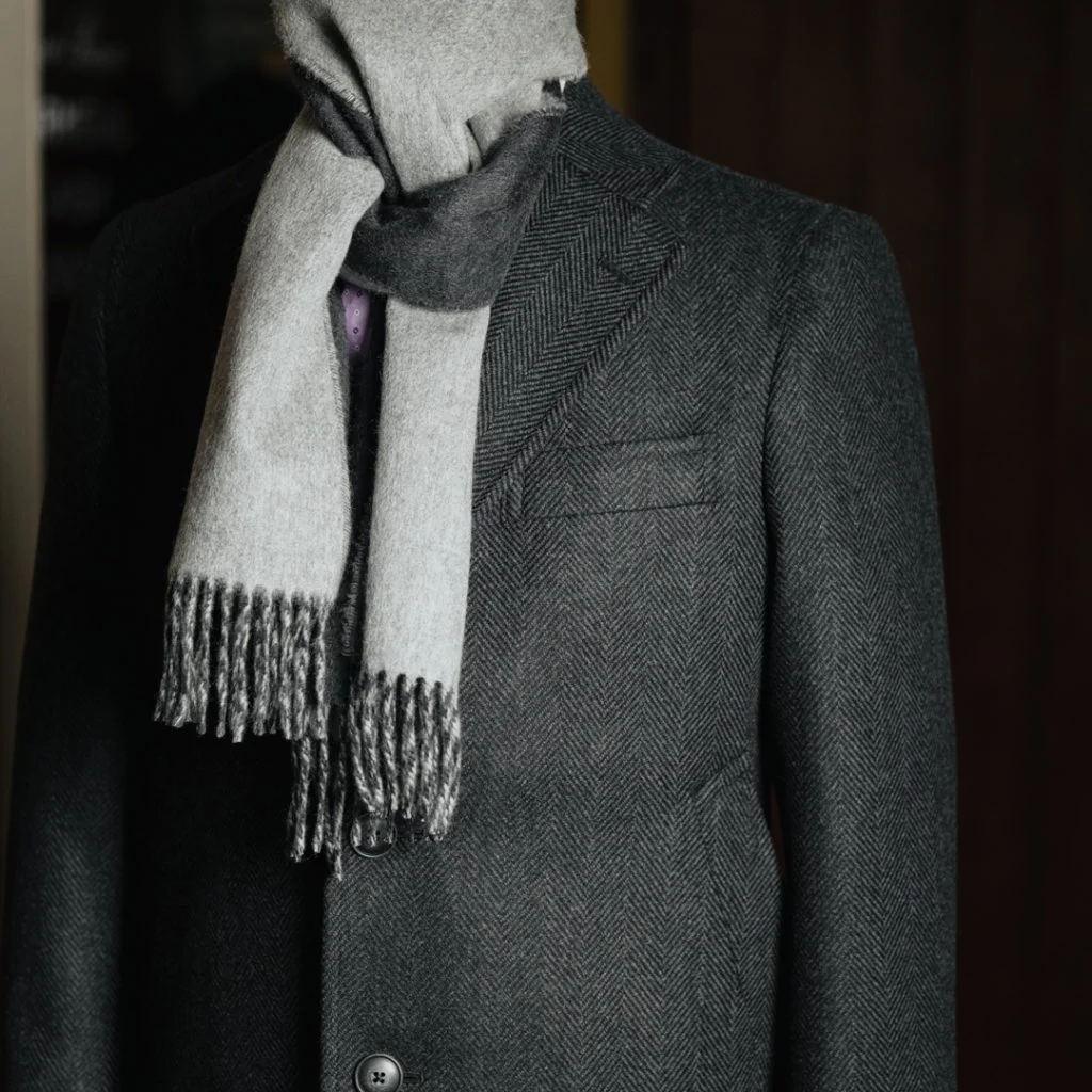 お値下げ　ISAIA.  スーツ　カシミア入り JAPAN CRAFT CLOTH】バーズアイ スーツ／総裏