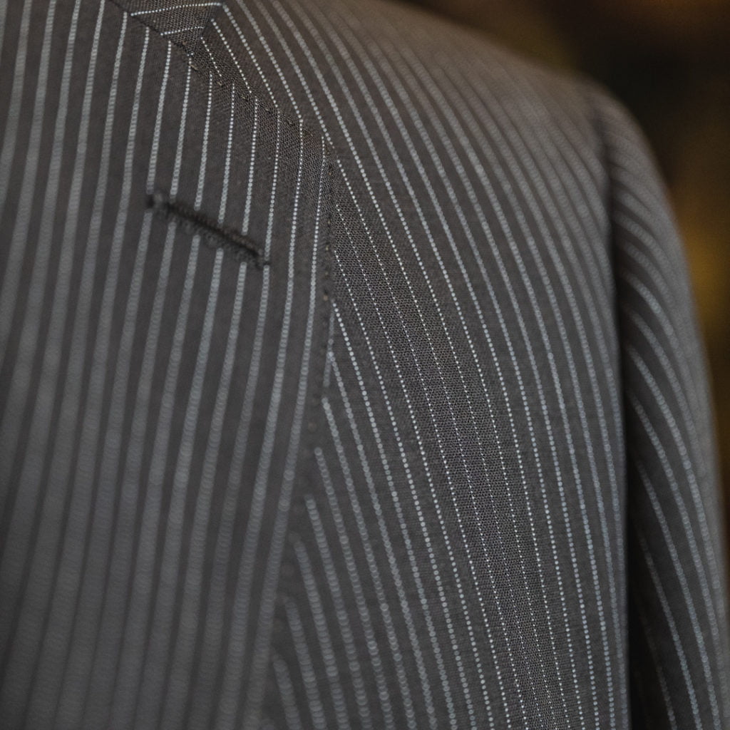 横浜テーラーナガサカ今回の生地はLoroPianaロロピアーナのRAIN SYSTEM