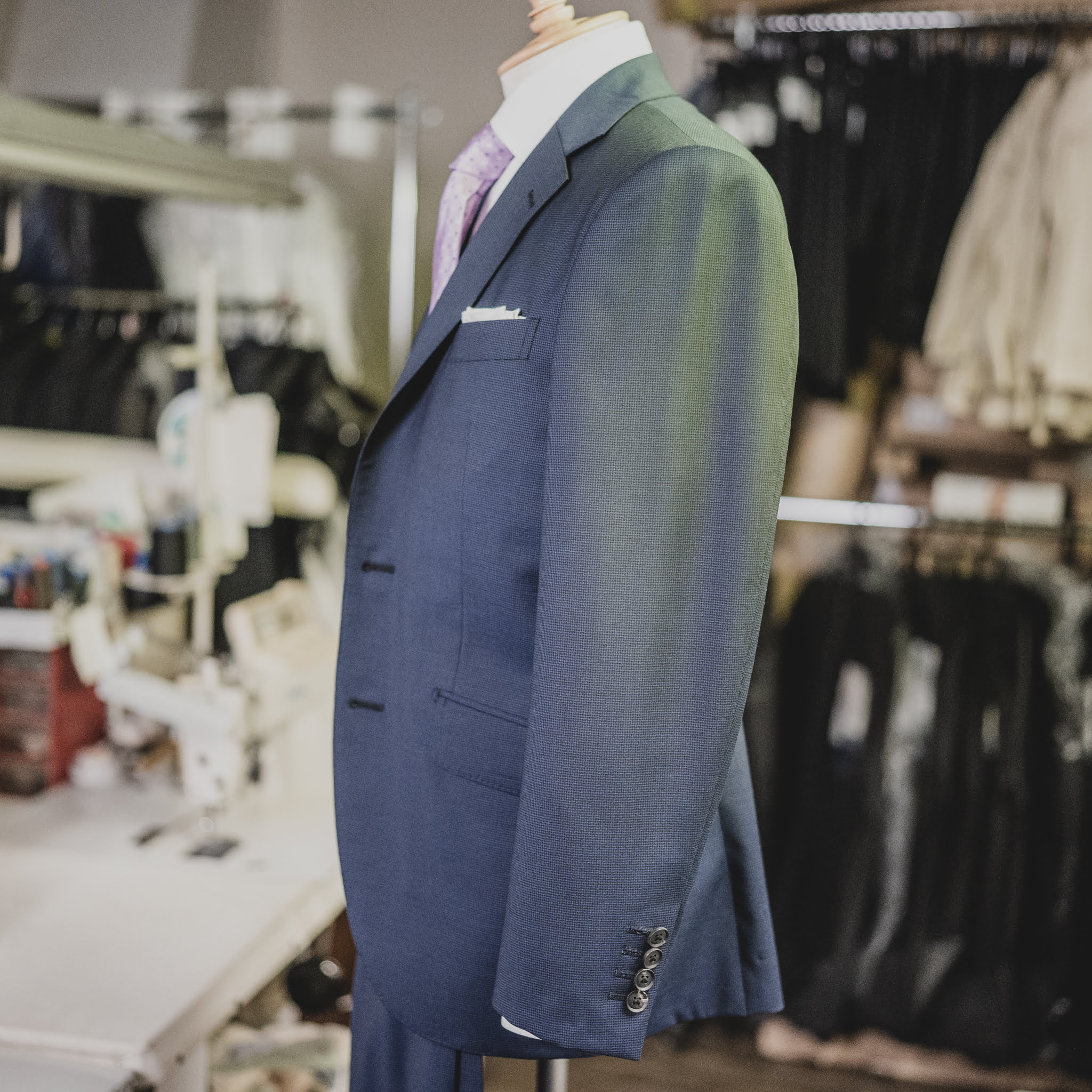 横浜テーラーナガサカイタリアの生地ブランドREDAレダの千鳥格子