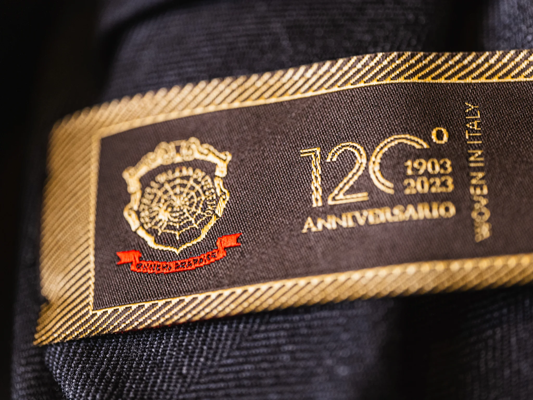 横浜テーラーナガサカERMENEGILDO ZEGNAとLORO PIANAを加えた、世界3