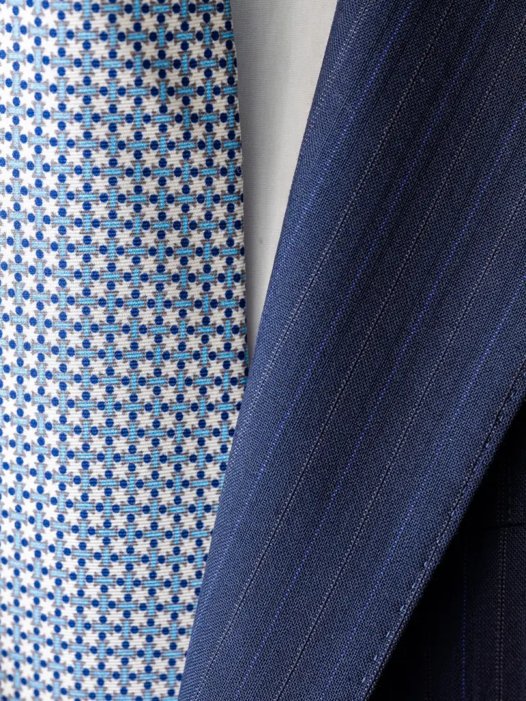 ゼニア生地 COOL EFFECT セットアップスーツ ネイビーストライプ XL ZEGNA（ゼニア） スーツ ErmenegildoZegna ゼニア「COOL EFFECT