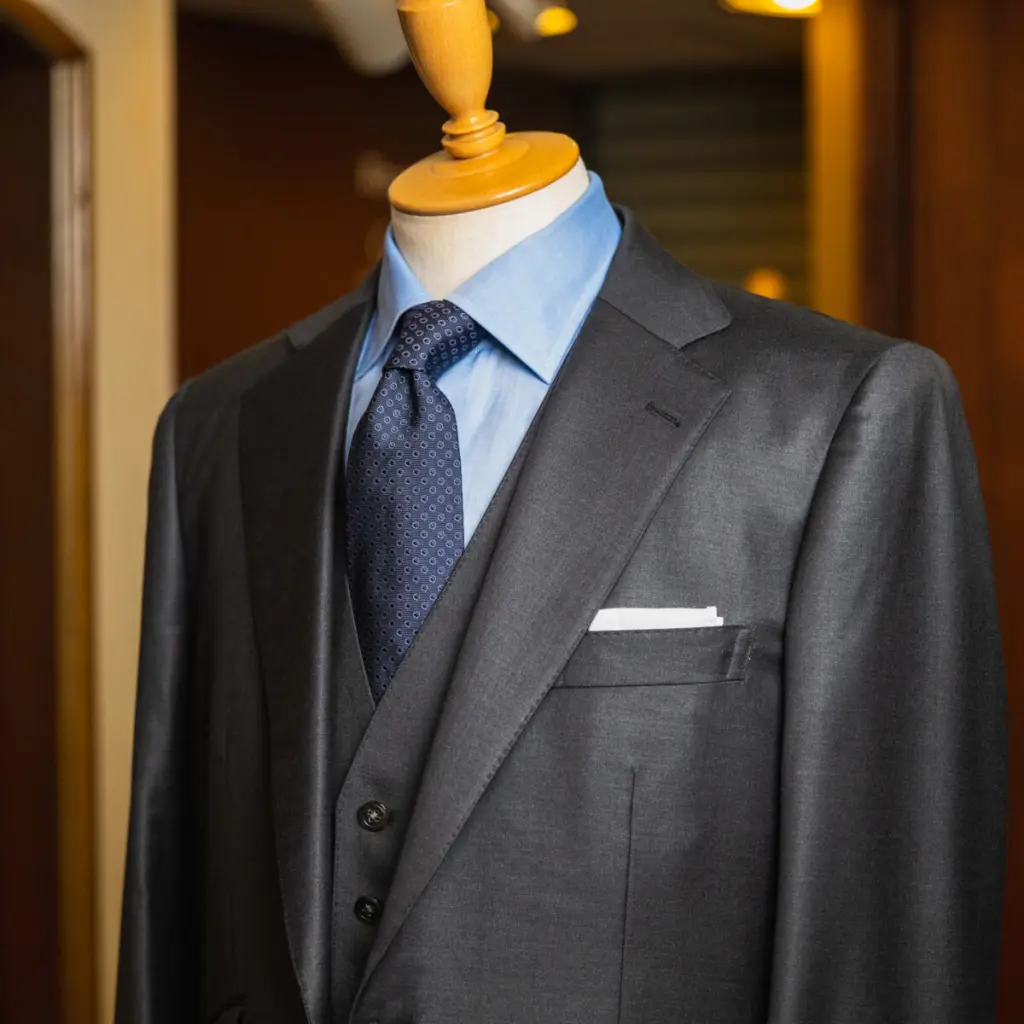 横浜テーラーナガサカロロ・ピアーナ新作生地 Australis® デビュー