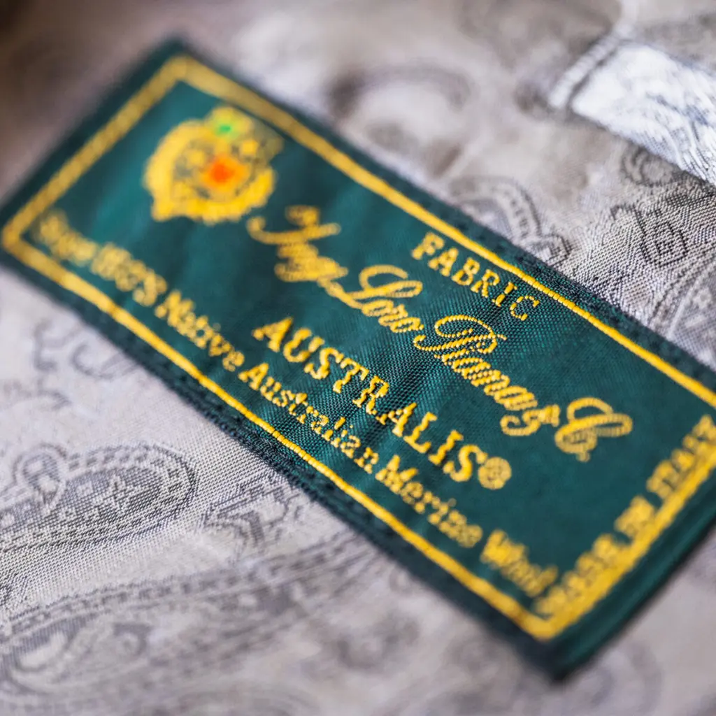 横浜テーラーナガサカロロ・ピアーナ新作生地 Australis® デビュー